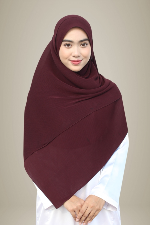 Hasna Pleated Plain - Prune Hasna Pleated Plain - Prune